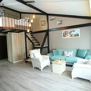 Aparthotel Artist ***